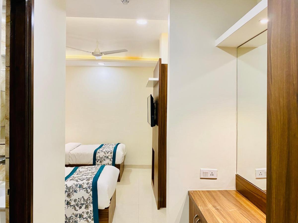 Hotel White House By An Hotels - Walking Distance From Golden Temple Amritsar Ngoại thất bức ảnh