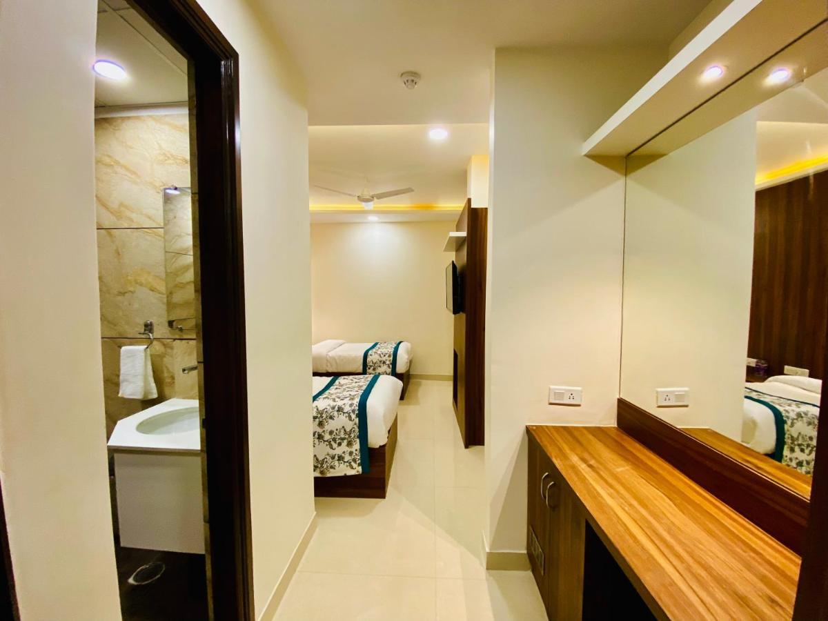 Hotel White House By An Hotels - Walking Distance From Golden Temple Amritsar Ngoại thất bức ảnh