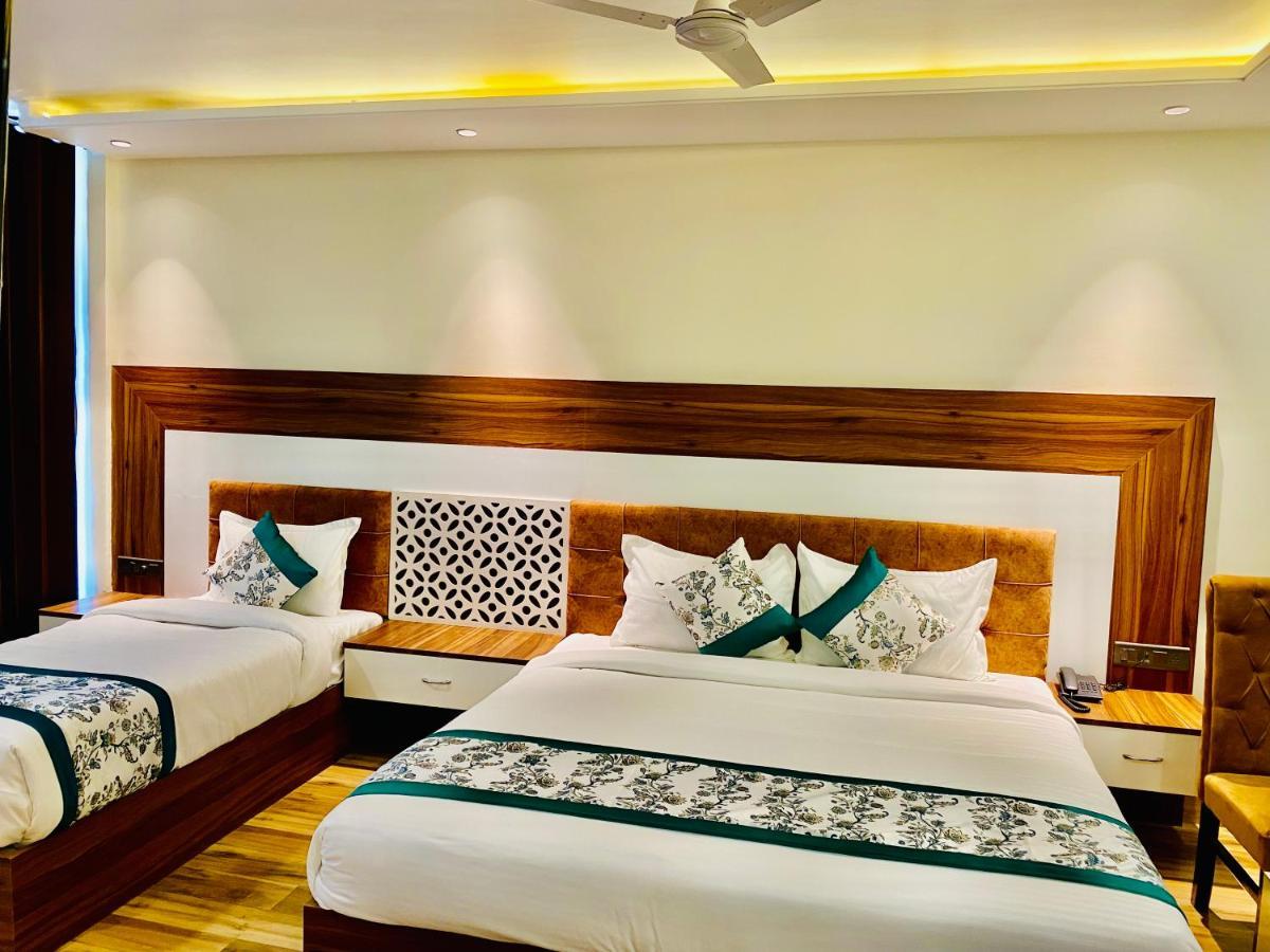 Hotel White House By An Hotels - Walking Distance From Golden Temple Amritsar Ngoại thất bức ảnh