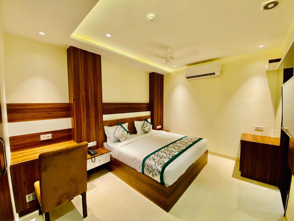 Hotel White House By An Hotels - Walking Distance From Golden Temple Amritsar Ngoại thất bức ảnh